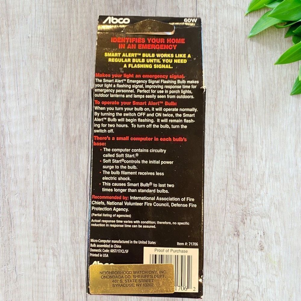 Abco Safety Smart Alert Lightbulb 60watts - Picture 2 of 7